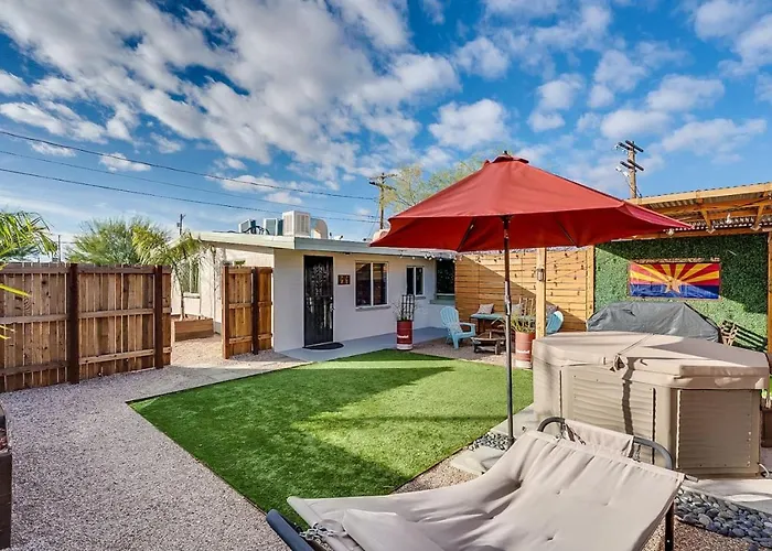 Chic Duplex In 1 Of 2 Tucson
