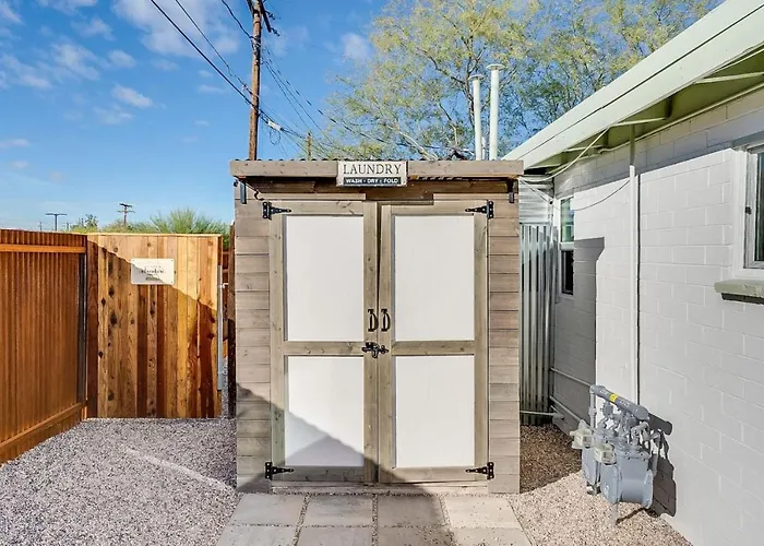 Chic Duplex In 1 Of 2 * Tucson