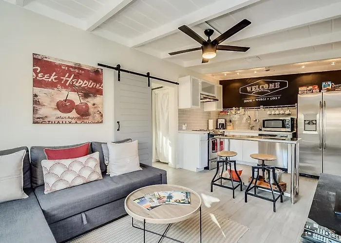 Chic Duplex In 1 Of 2 * Tucson